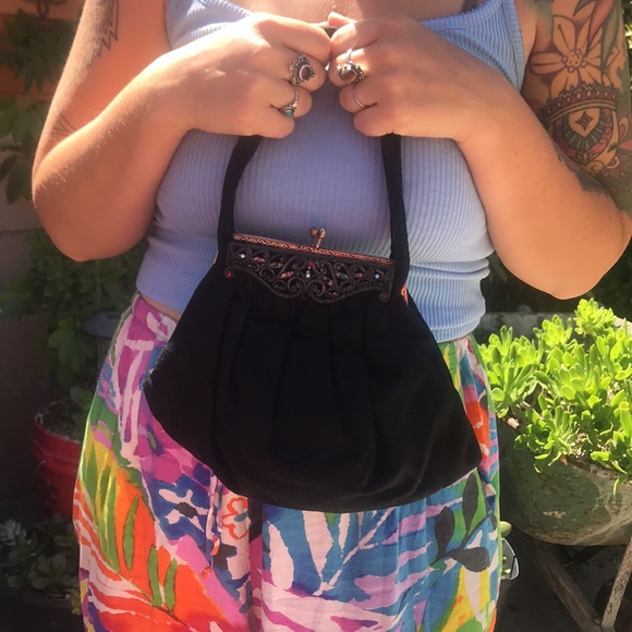 Beautiful Antique Purse - Picture 5 of 10